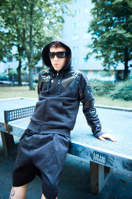 Pills-Shoulder-Jacket-Marlene-bermudas-starstyling-starstylingworldwide_GODENSCHWEGER-PHOTOGRAPHY_MedRes_50 - starstyling