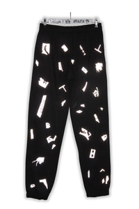 Jogger with reflective print