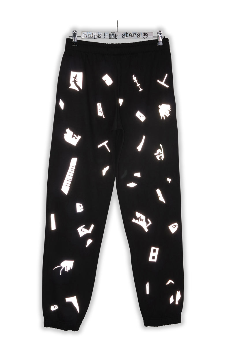 Jogger with reflective print