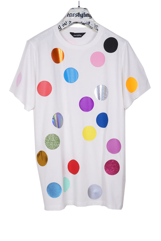 White T-shirt printed with colorful polka Dots 