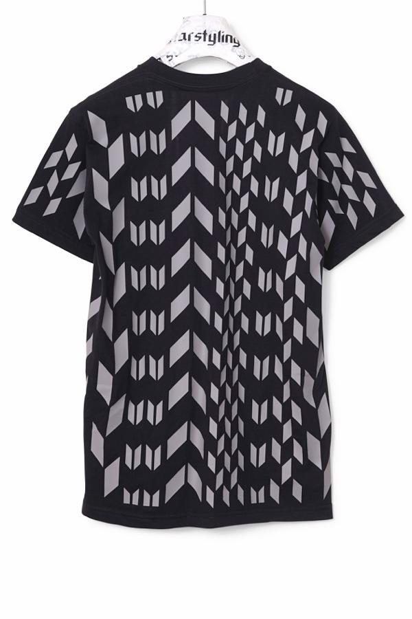 Rhombus Allover T-shirt